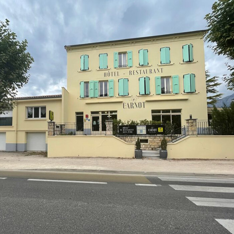 hotel Hôtel-Restaurant Carnot à Die Week end beauté